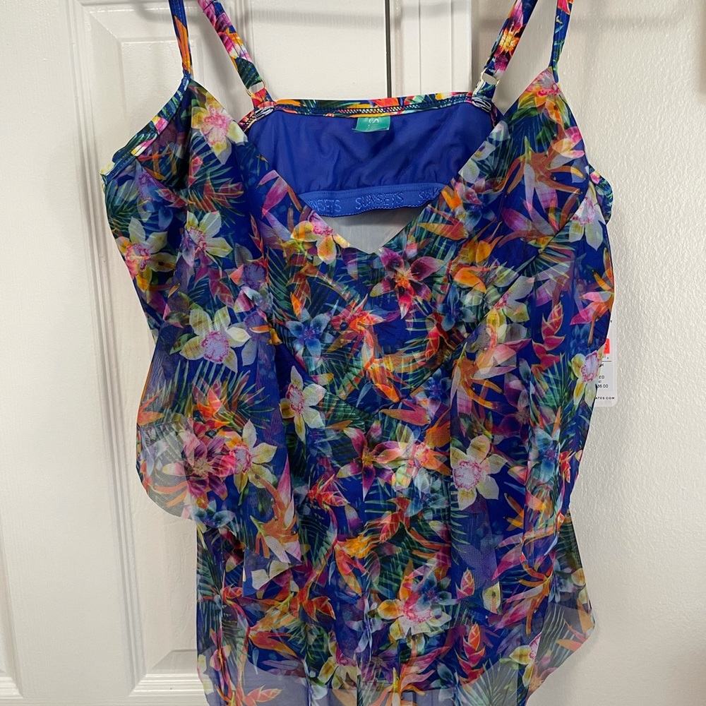 Swimsuit top